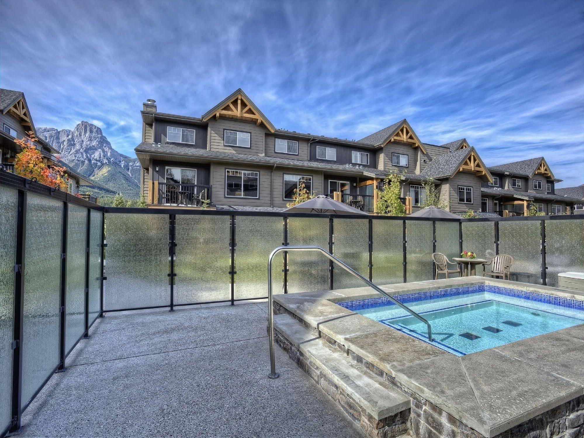 Copperstone Resort By Clique Canmore Luaran gambar